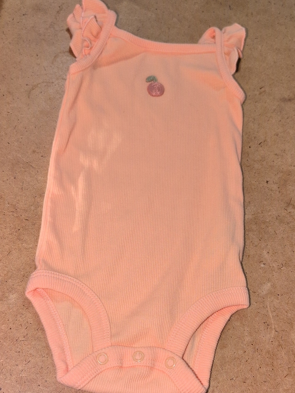 🥀3/$25🥀 Like New Baby Girls Carter's Peach Ribbed Tank Onesie Size 6-9M